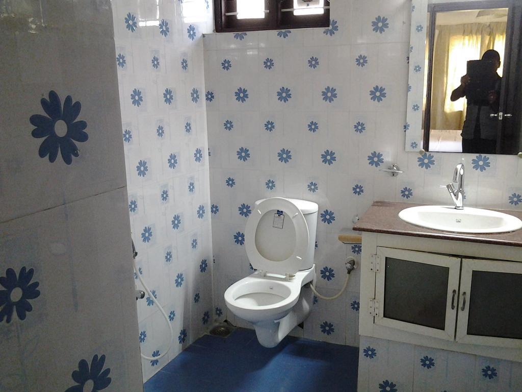 La Mirban Hotel Varkala Room photo