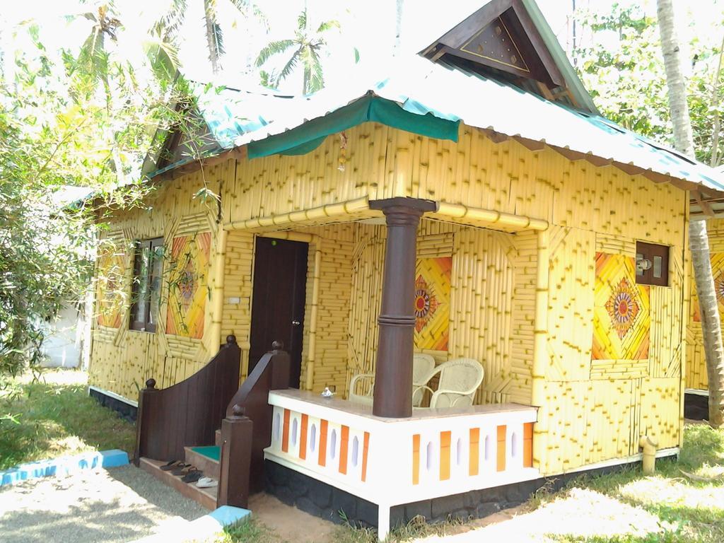 La Mirban Hotel Varkala Room photo